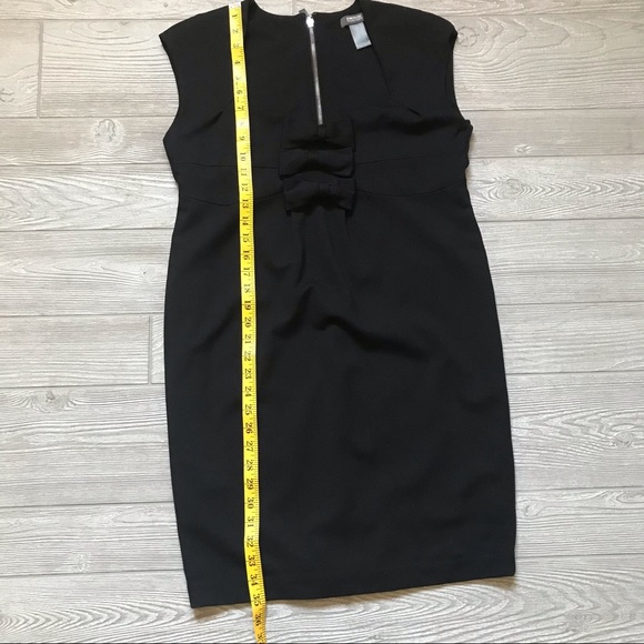 KENNETH COLE REACTION Cap Sleeve Black Dress with Exposed Zipper and Three Bows - Picture 8 of 10